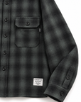 PLAIN LONG SLEEVED CHECK SHIRT