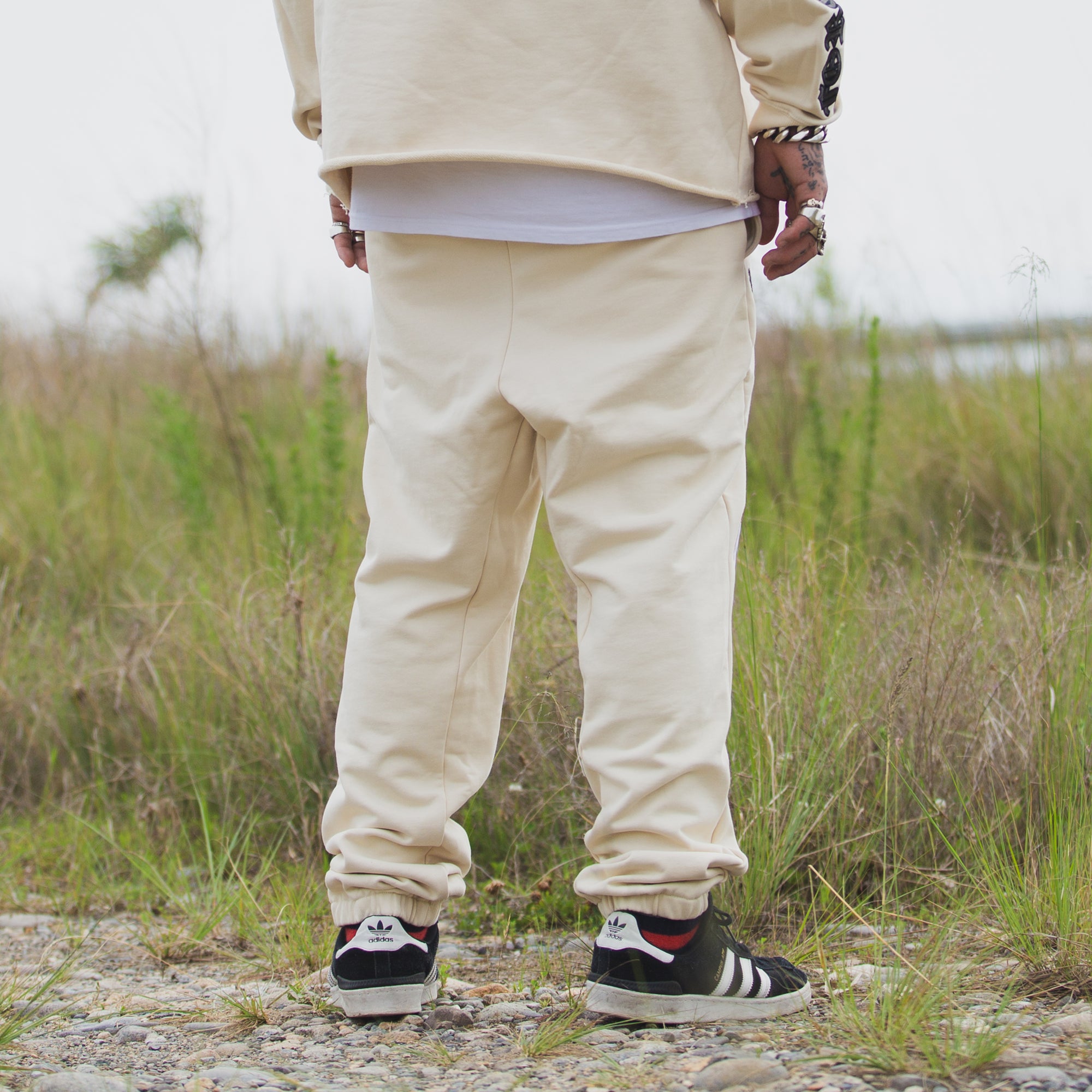 MAYO HEAVEN&amp;HELL Embroidery Sweat Pants - OFF WHITE