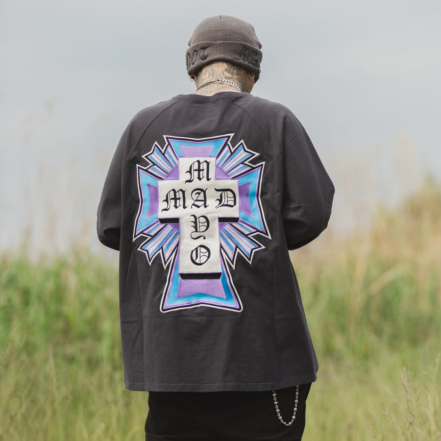 MAYO CROSS Embroidery Raglan Long Sleeve Tee - BLACK
