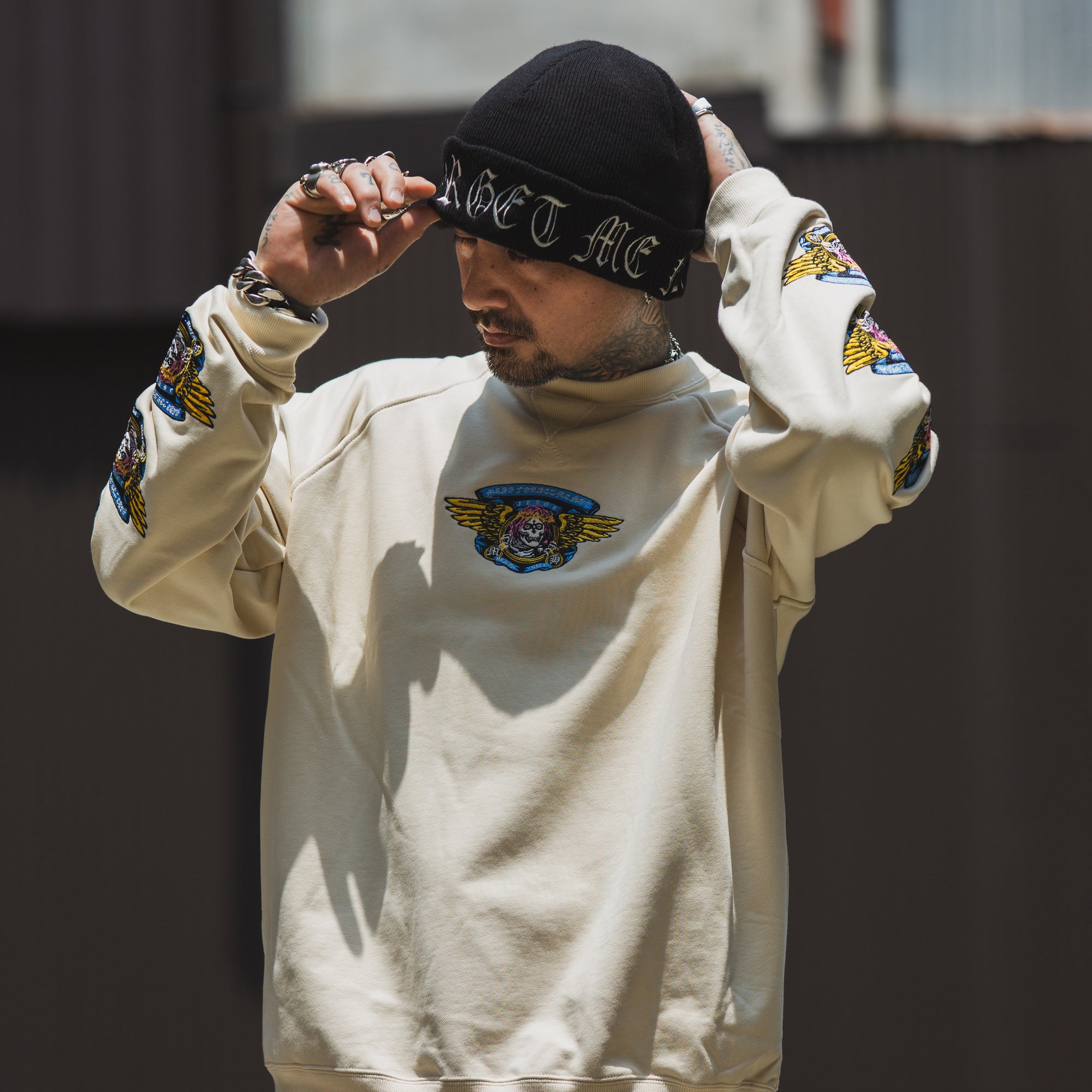 JESUS SKULL Embroidery Crew neck - OFF WHITE