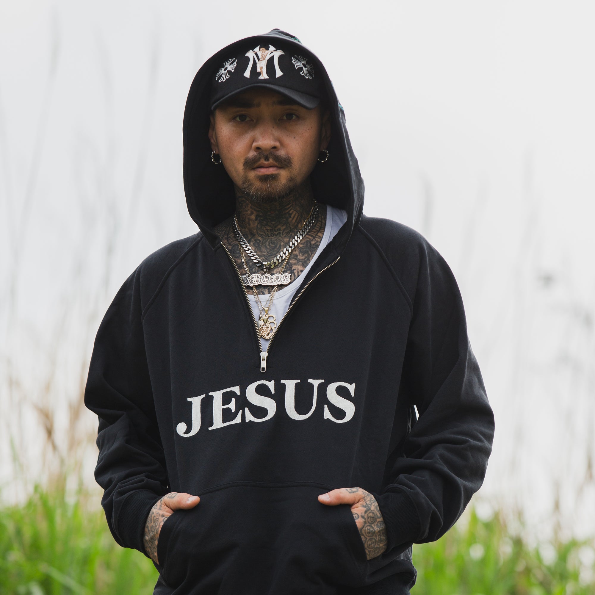 MAYO JESUS Embroidery Half zip Hoodie