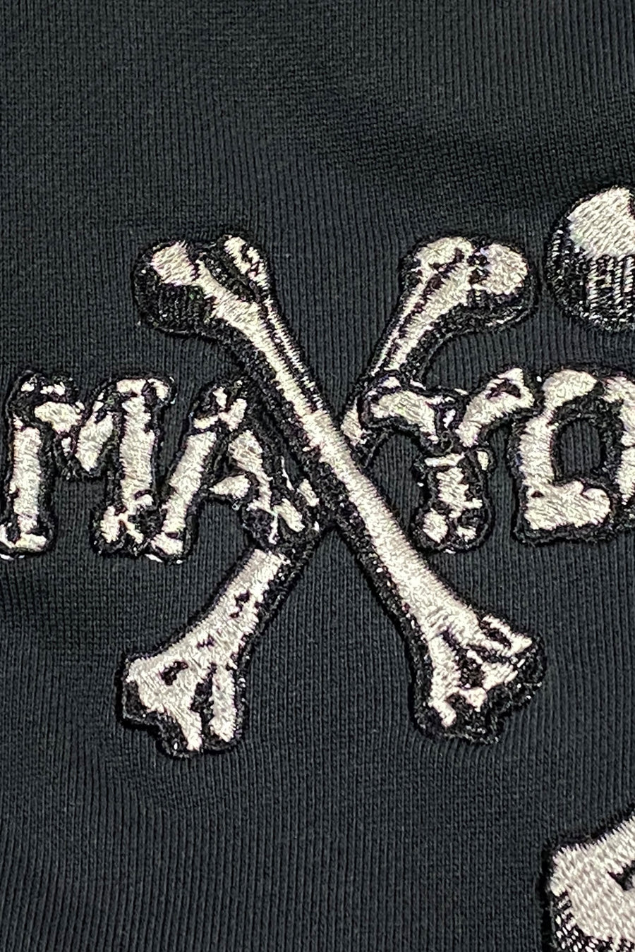 MAYO CROSS BONES Embroidery Hoodie - BLACK