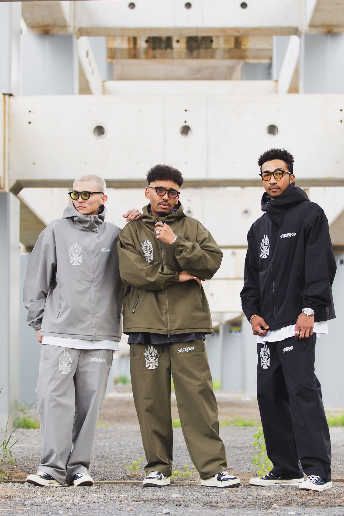 FIRE IRON CROSS EMBROIDERY NYLON PANTS