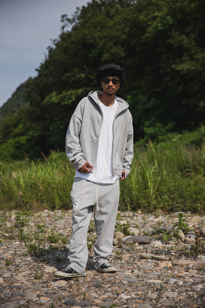 PLAIN EMBROIDERY FLAT SWEAT PANTS