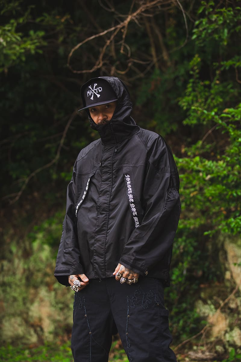 [Sales start in mid-March] MAYO FIRE EMBROIDERY Mountain Parka - BLACK