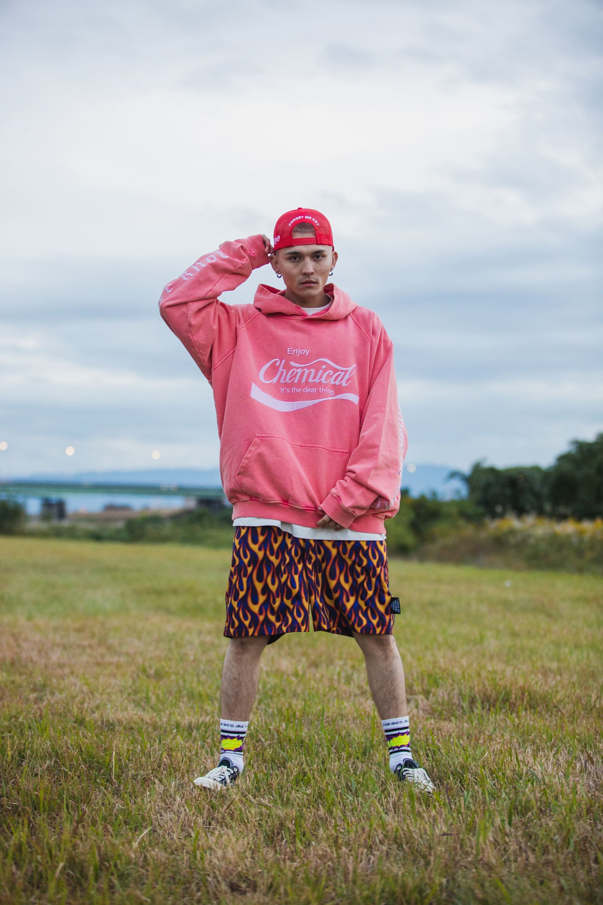 ENJOY CHEMICAL EMBROIDERY HOODIE