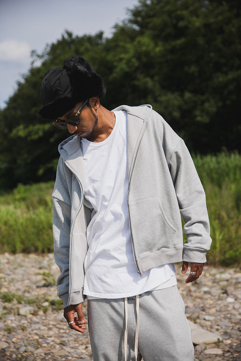 PLAIN EMBROIDERY ZIPUP HOODIE