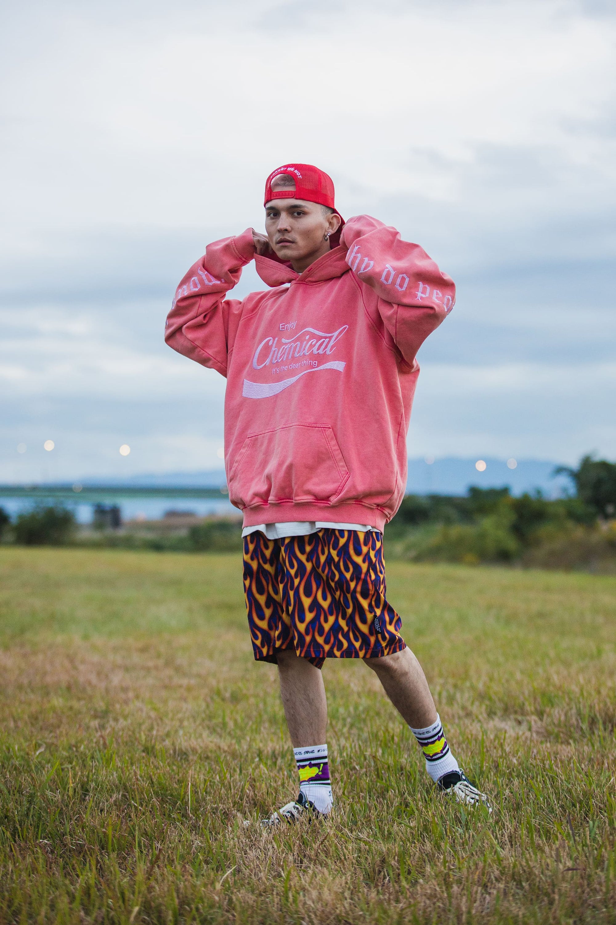 ENJOY CHEMICAL EMBROIDERY HOODIE