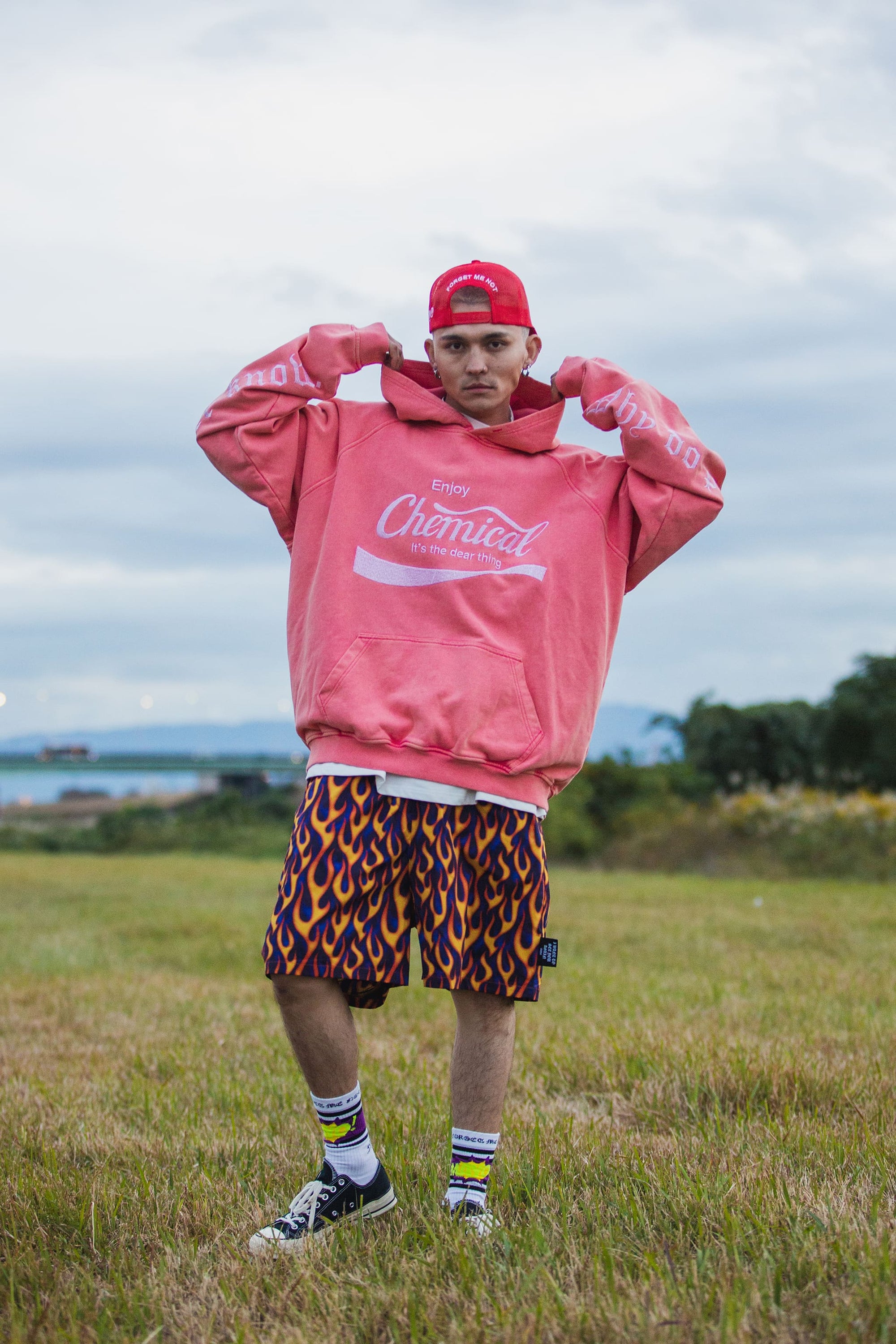 ENJOY CHEMICAL EMBROIDERY HOODIE