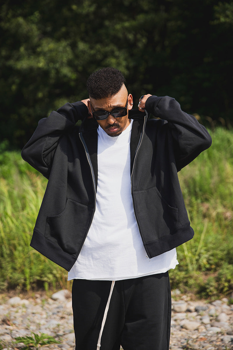 PLAIN EMBROIDERY ZIPUP HOODIE