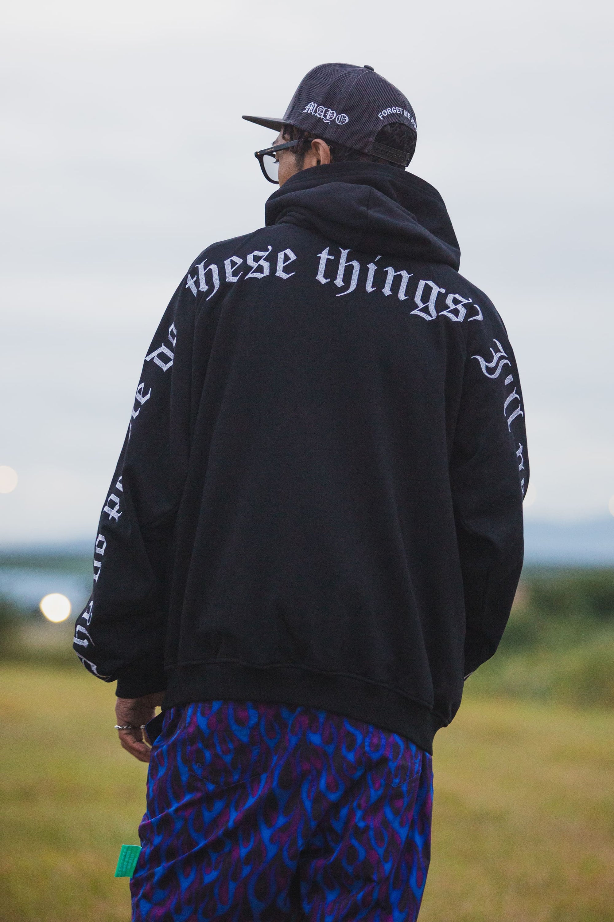 ENJOY CHEMICAL EMBROIDERY HOODIE