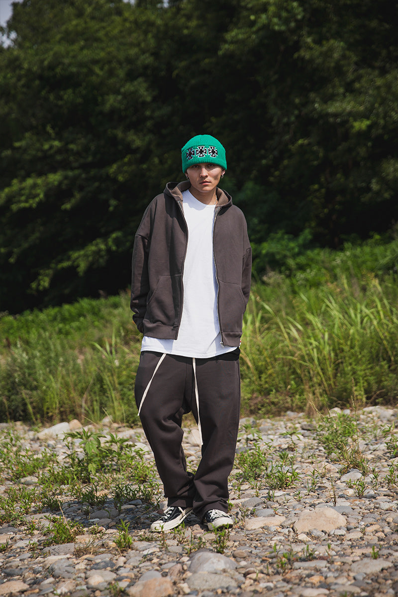 PLAIN EMBROIDERY ZIPUP HOODIE