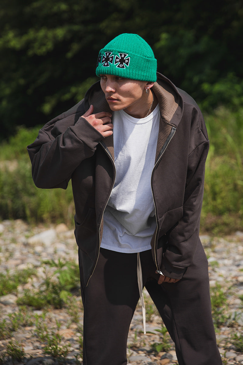 PLAIN EMBROIDERY ZIPUP HOODIE