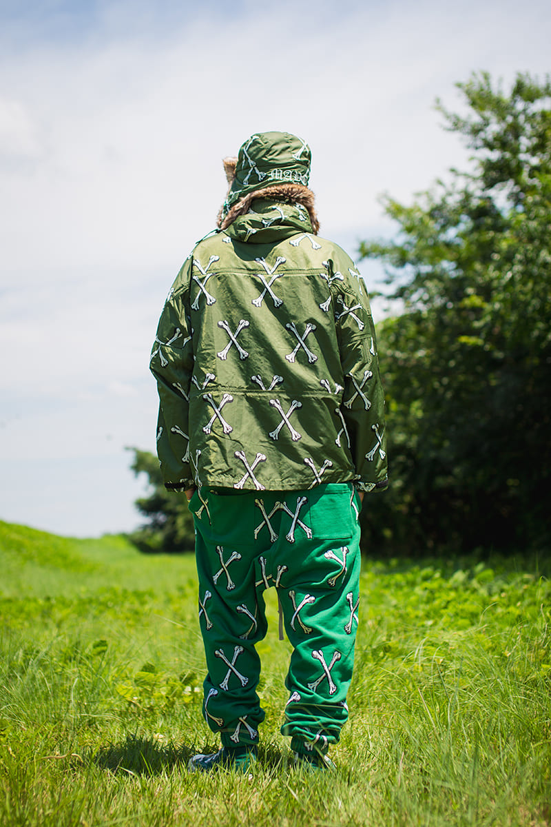 MAYO CROSS BONES EMBROIDERY NYLON MOUNTAIN PARKA - GREEN