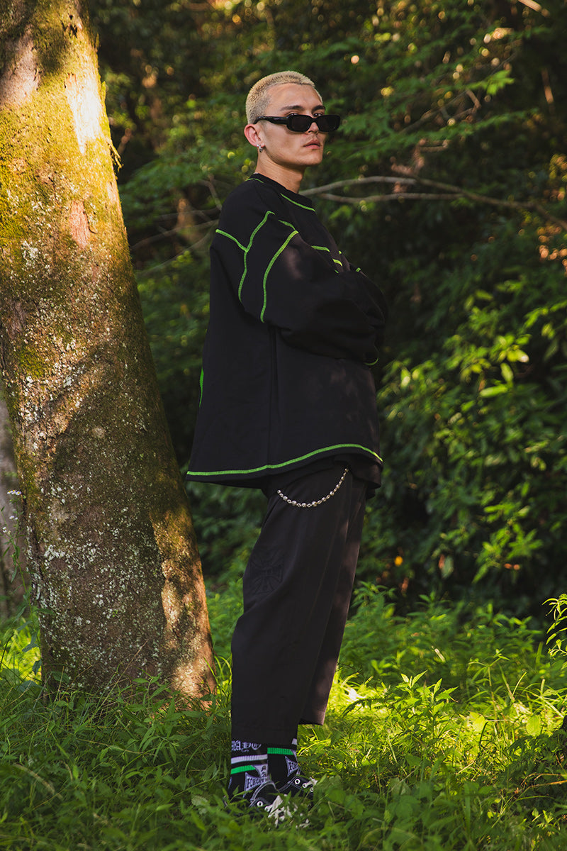 CROSS BONE EMBROIDERY CREW NECK SWEAT