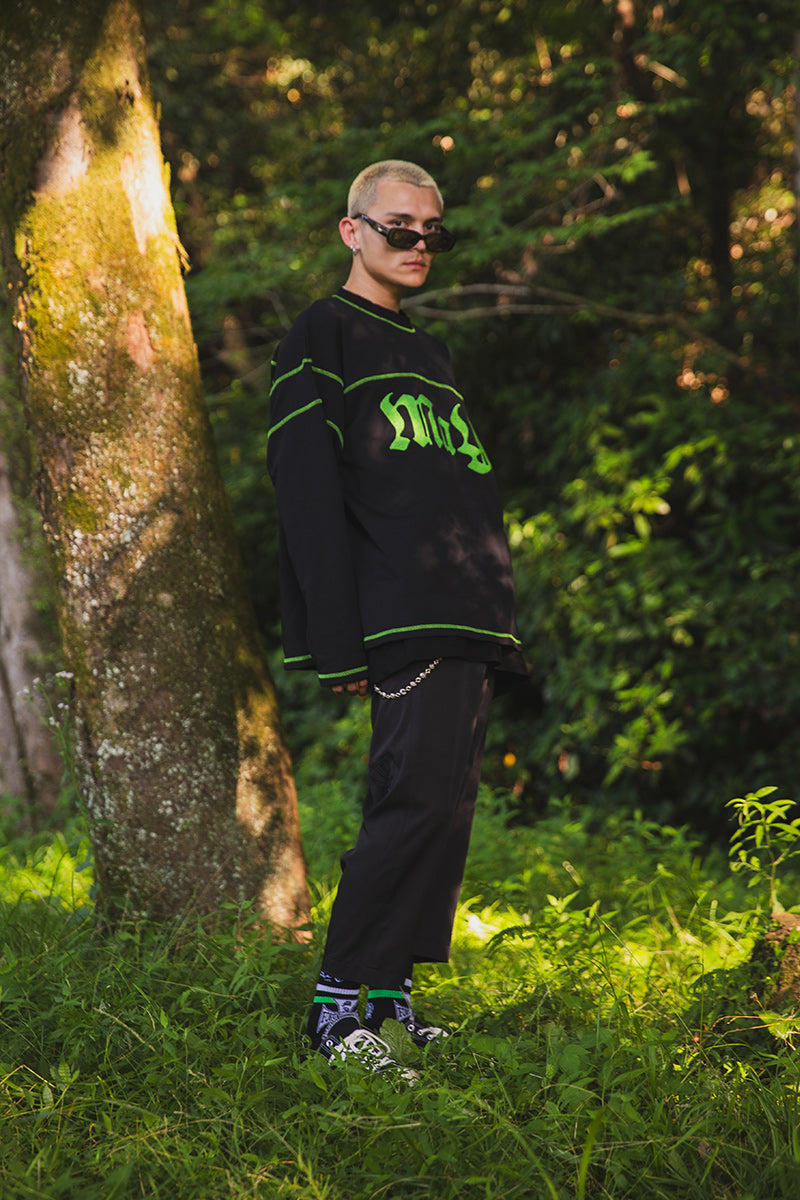 CROSS BONE EMBROIDERY CREW NECK SWEAT