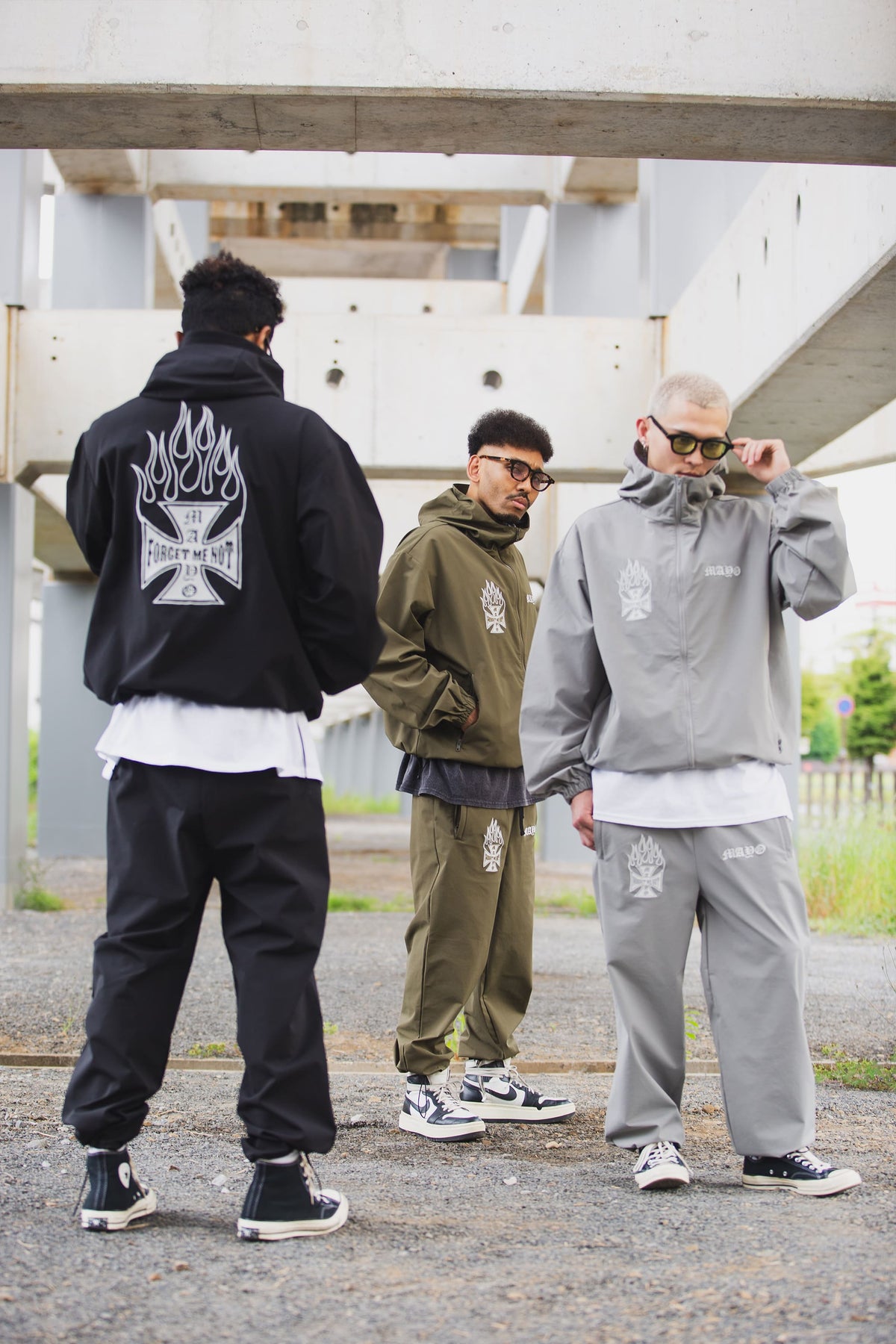 FIRE IRON CROSS EMBROIDERY NYLON PANTS