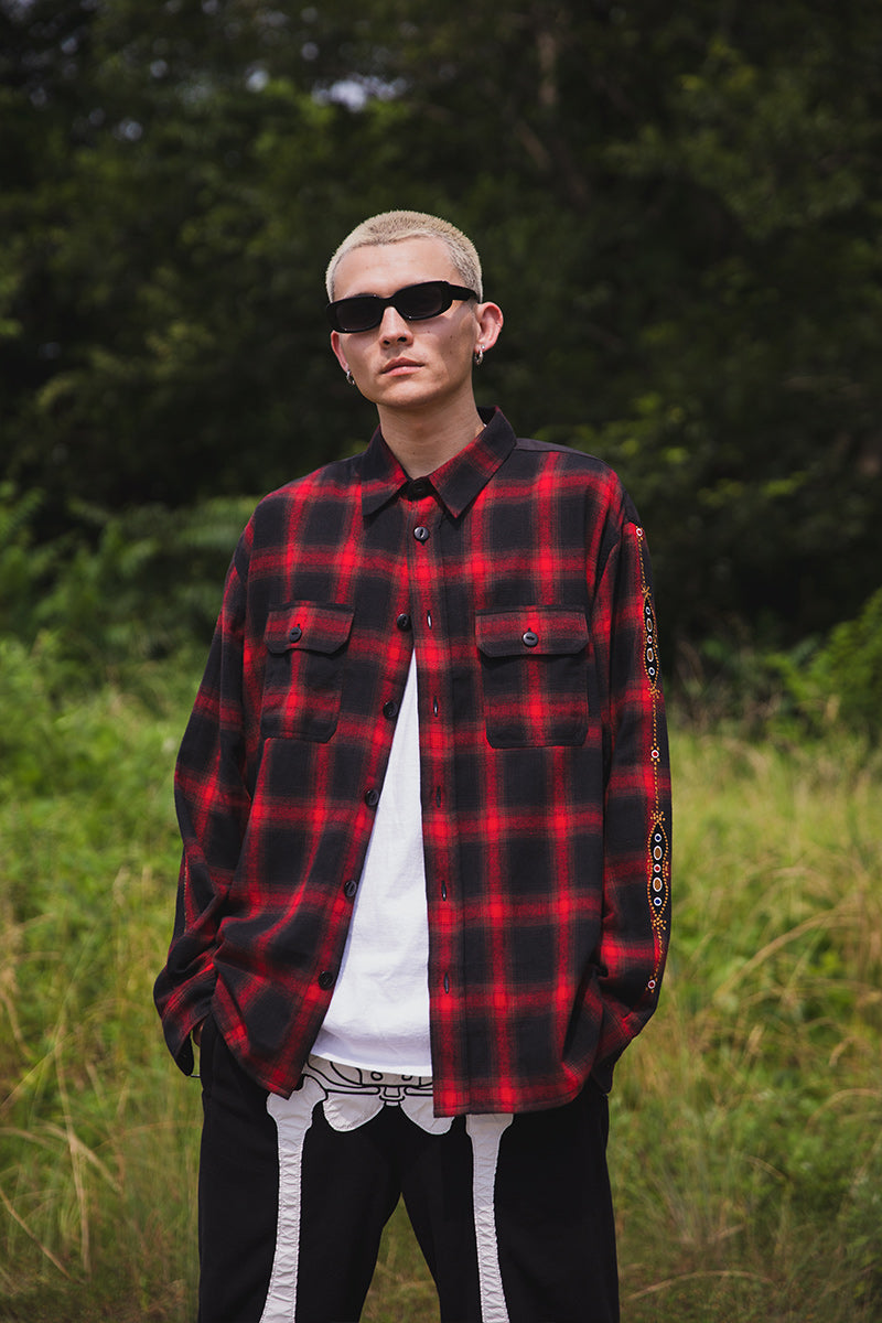 STUD LOOK EMBROIDERY CHECK SHIRT