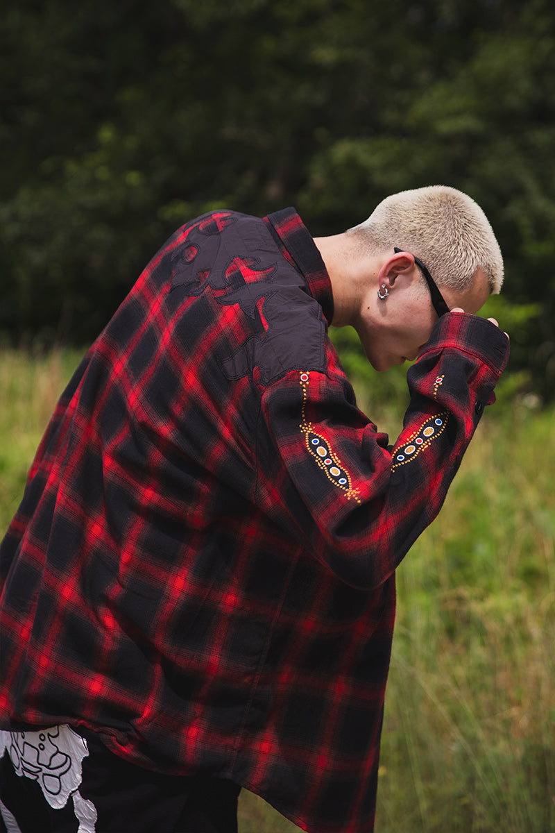 STUD LOOK EMBROIDERY CHECK SHIRT