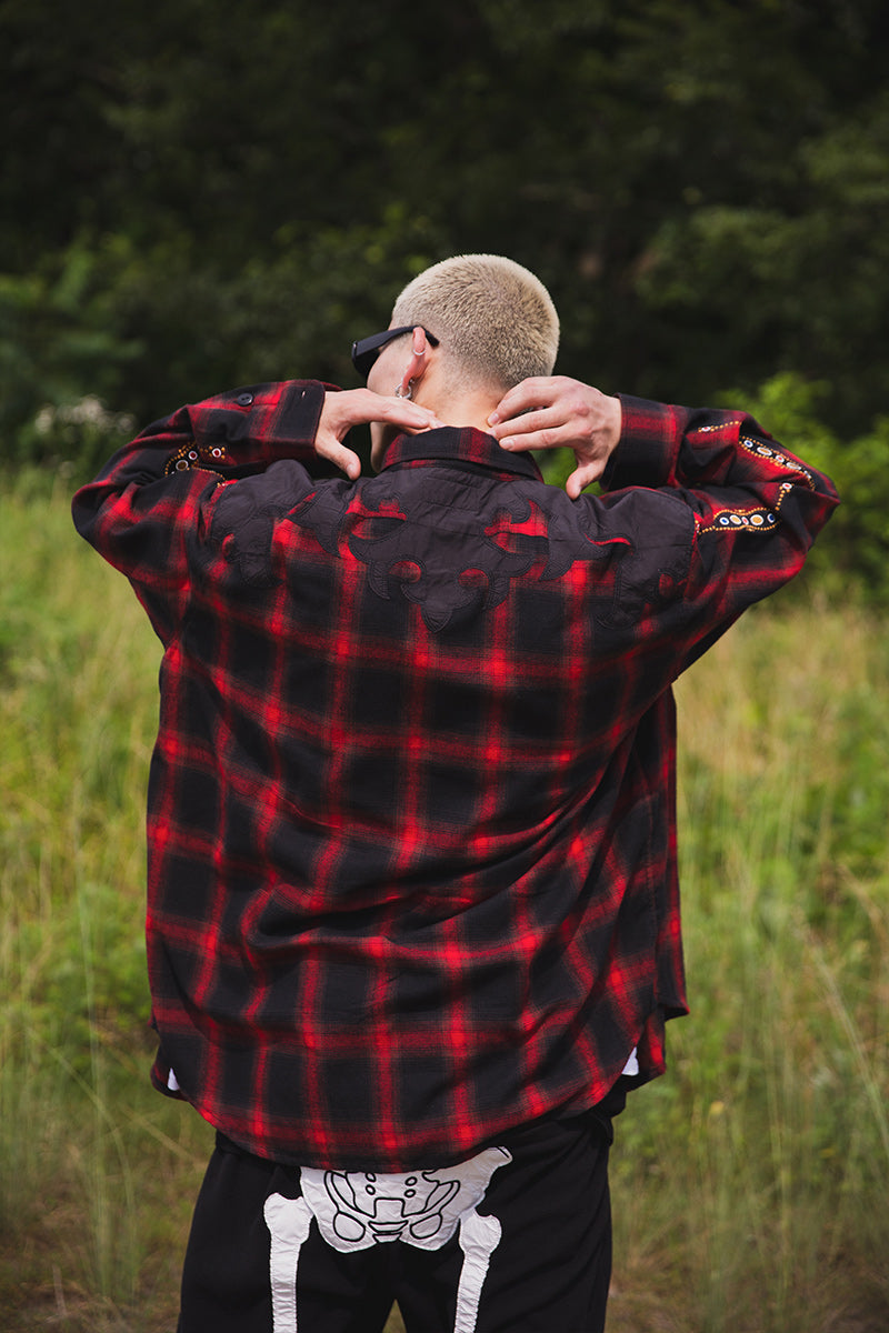 STUD LOOK EMBROIDERY CHECK SHIRT