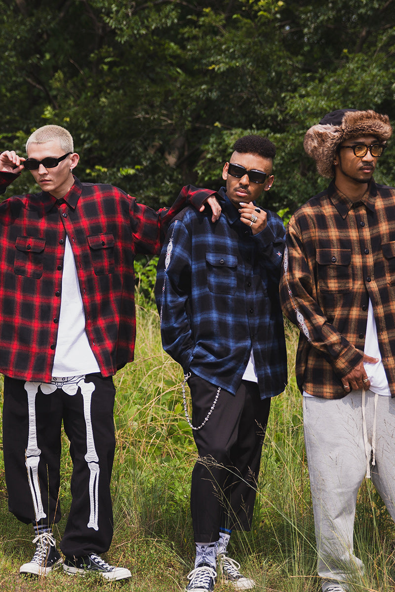 STUD LOOK EMBROIDERY CHECK SHIRT