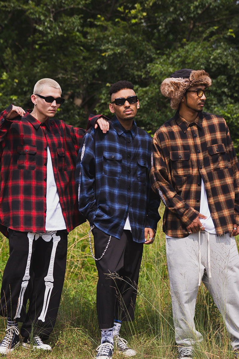 STUD LOOK EMBROIDERY CHECK SHIRT