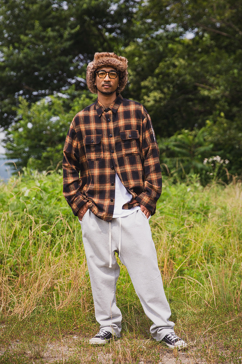 STUD LOOK EMBROIDERY CHECK SHIRT