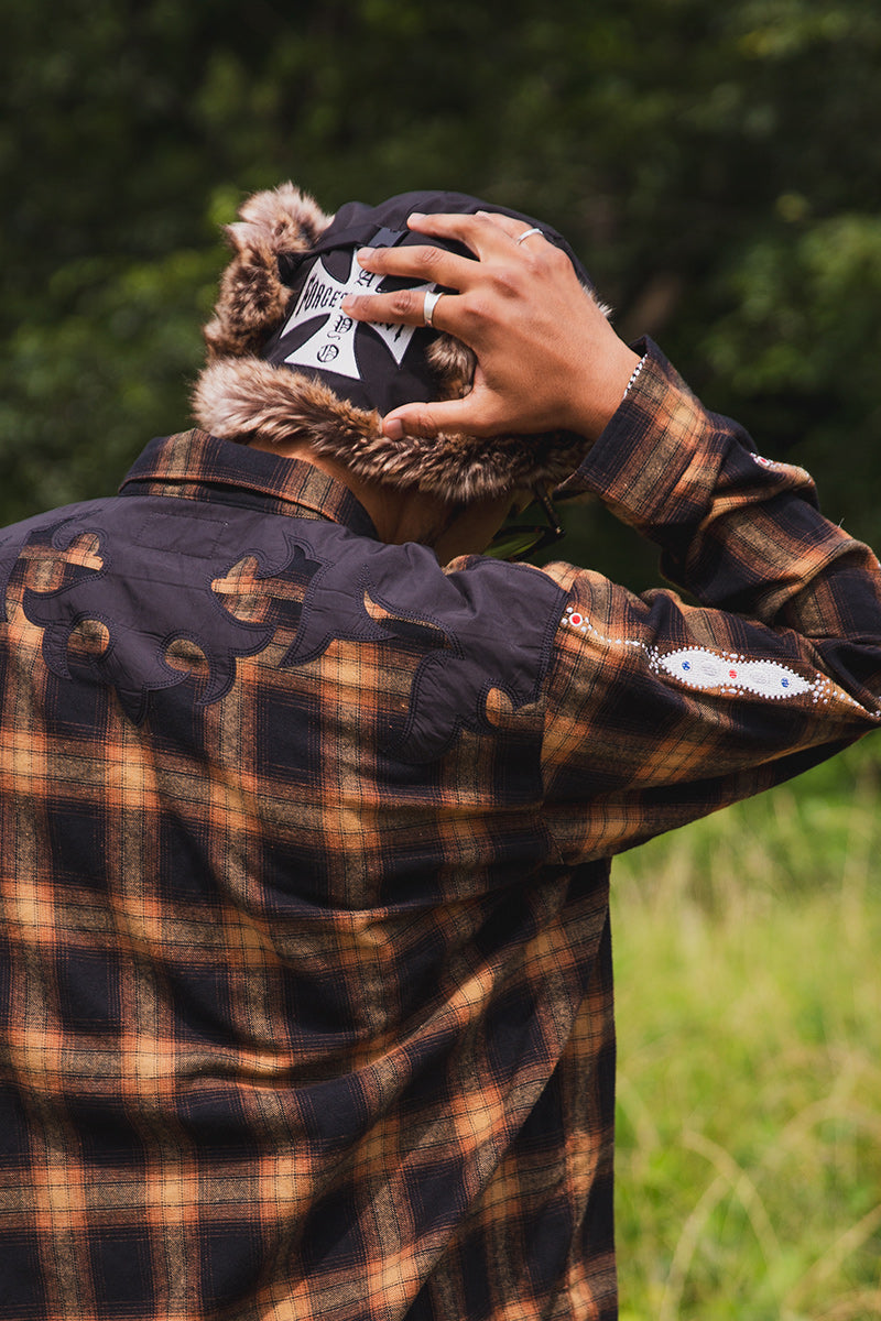 STUD LOOK EMBROIDERY CHECK SHIRT