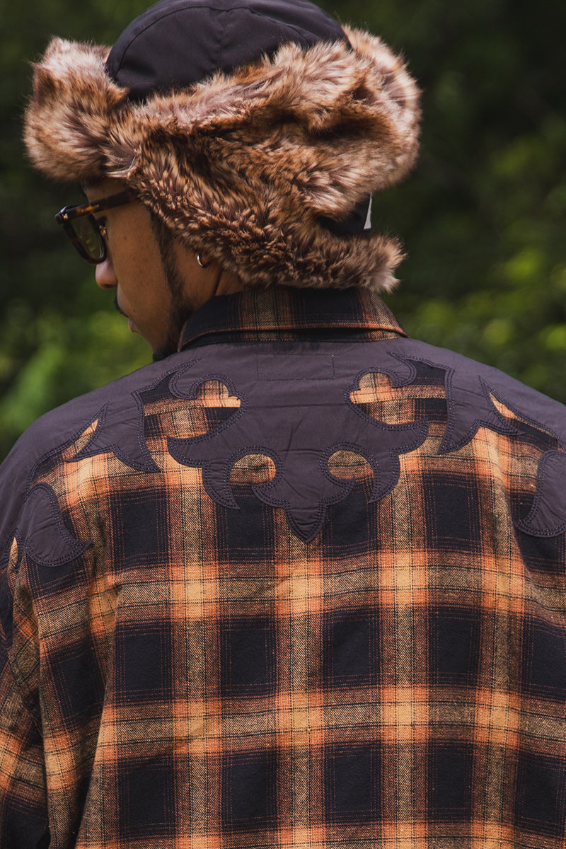 STUD LOOK EMBROIDERY CHECK SHIRT