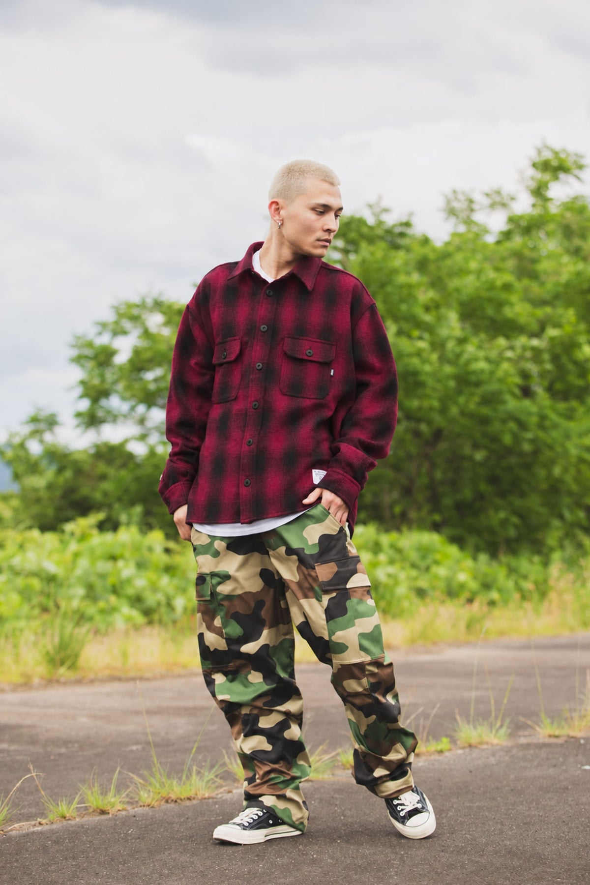 PLAIN LONG SLEEVED CHECK SHIRT