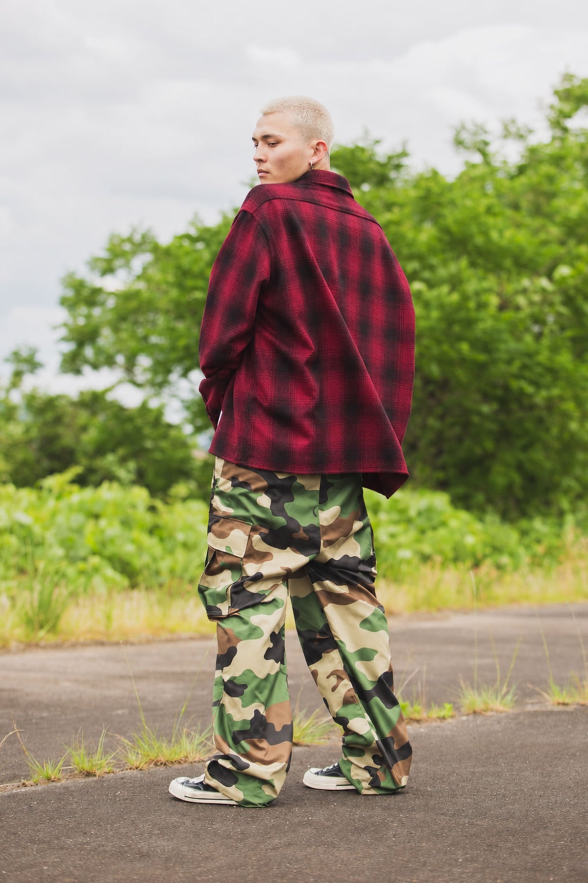 PLAIN LONG SLEEVED CHECK SHIRT