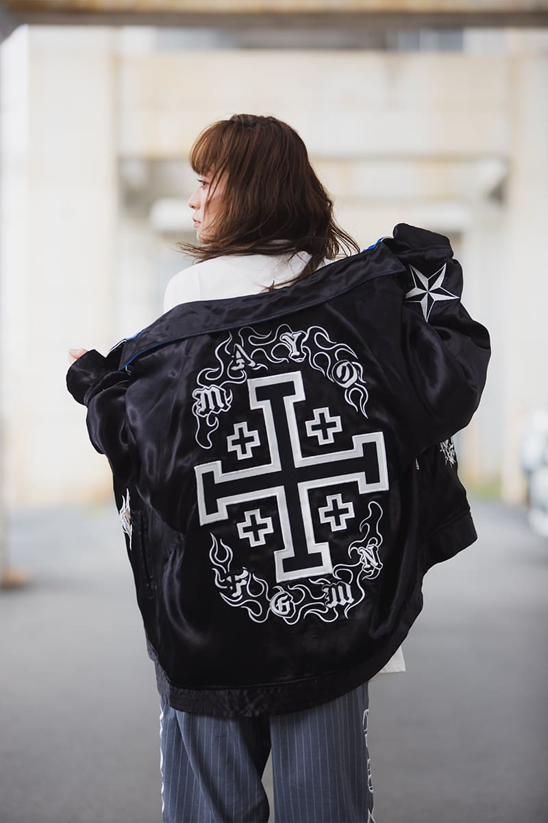 MAYO EMBROIDERY WITH COLLAR REVERSIBLE SOUVENIR JKT