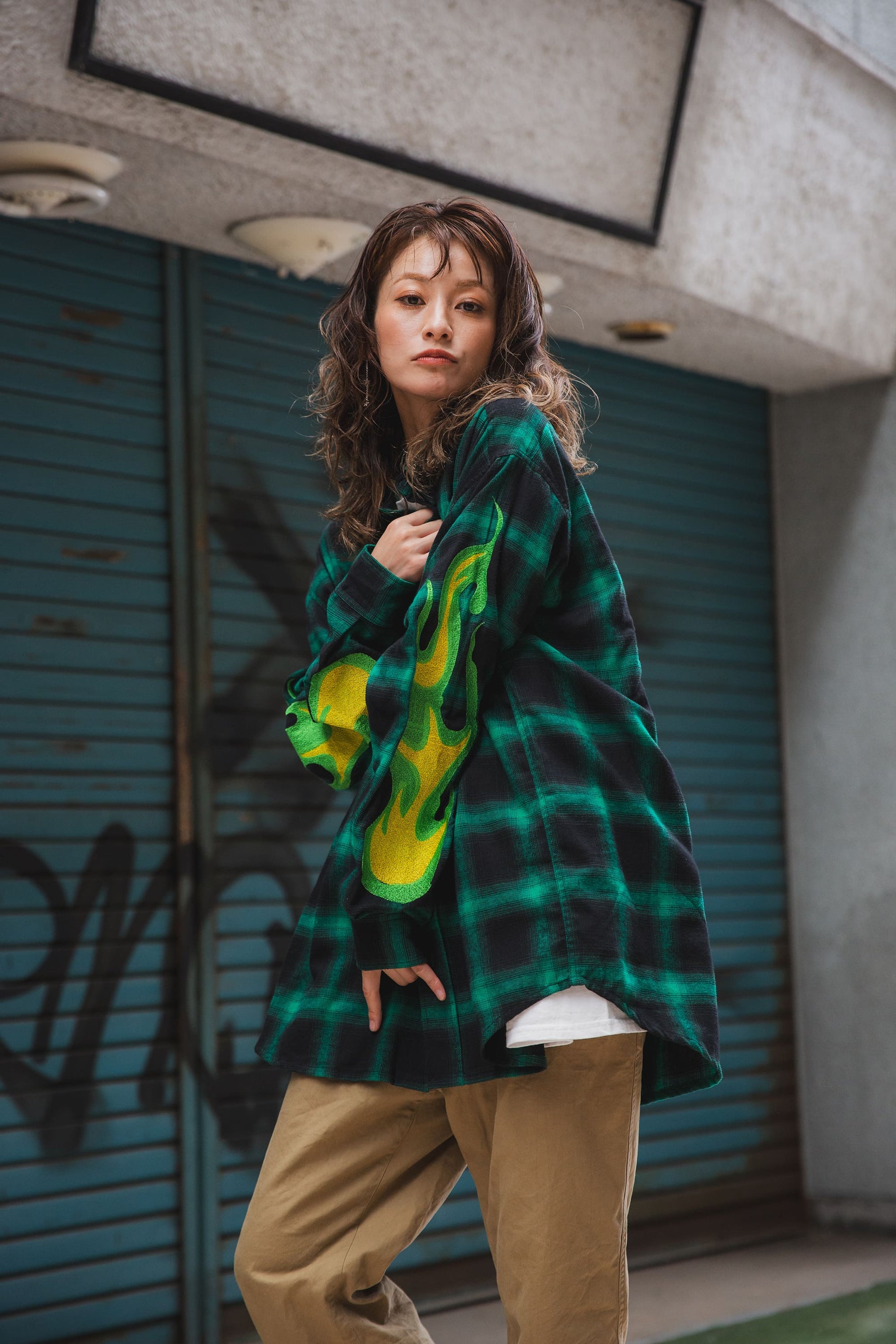 MARIA FIRE EMBROIDERY CHECK SHIRT