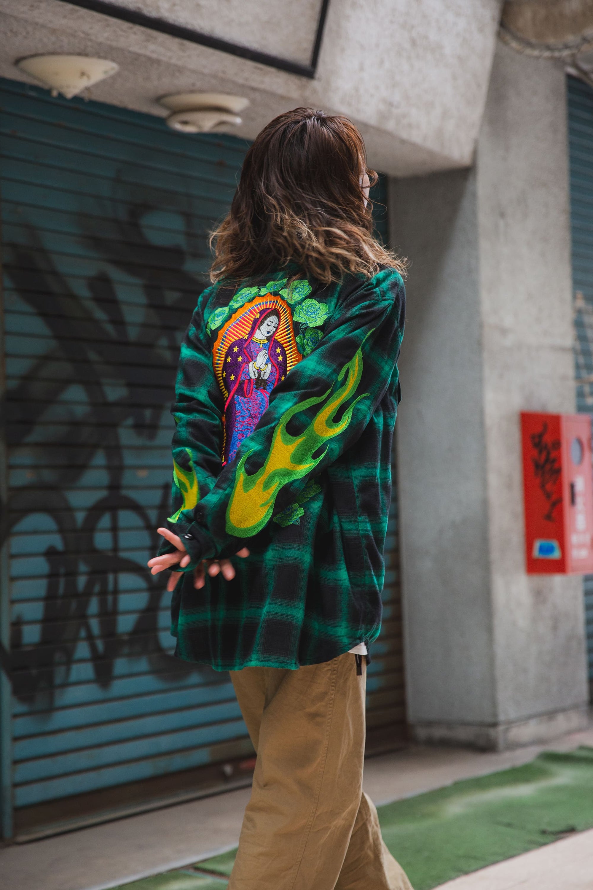 MARIA FIRE EMBROIDERY CHECK SHIRT