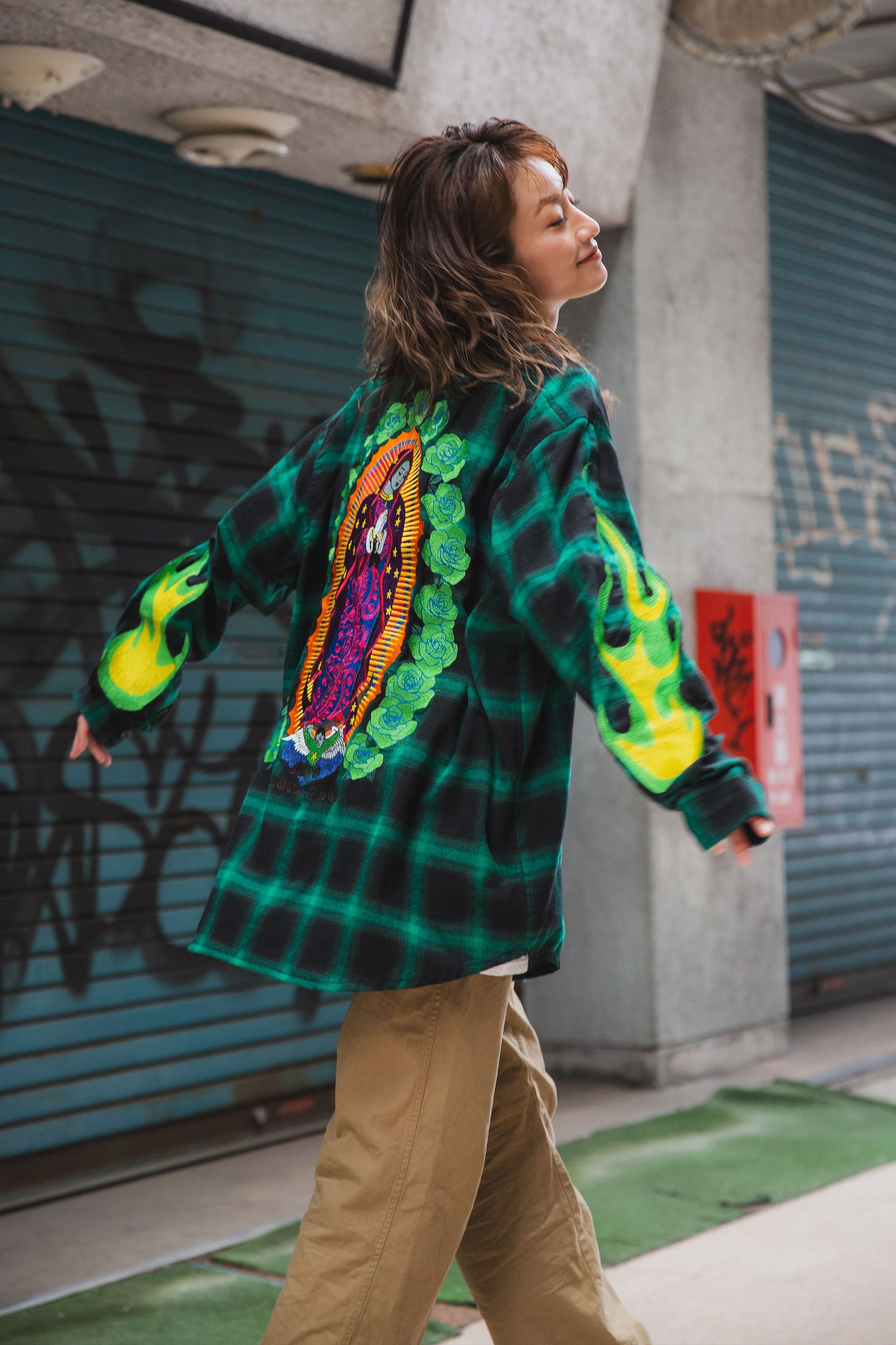 MARIA FIRE EMBROIDERY CHECK SHIRT