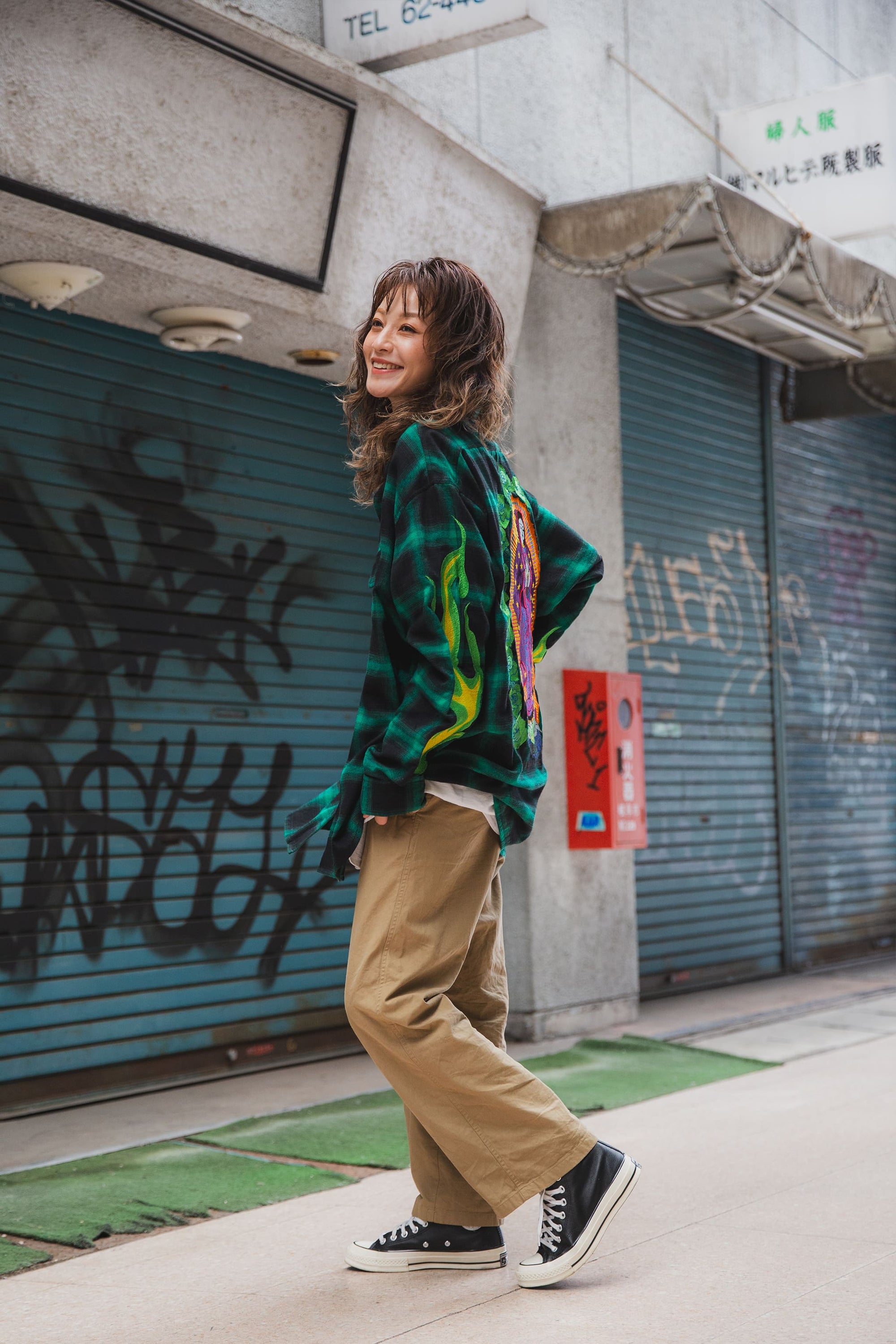 MARIA FIRE EMBROIDERY CHECK SHIRT