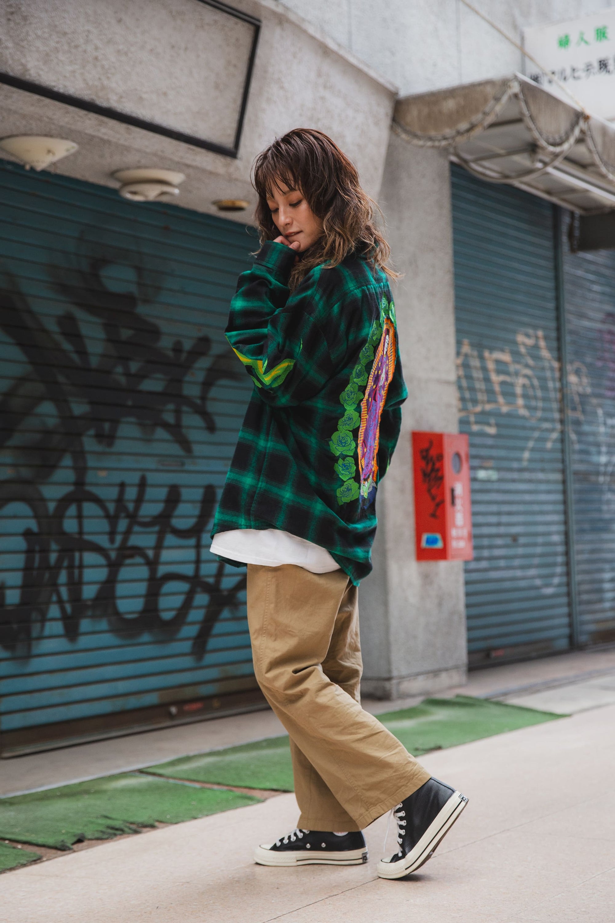 MARIA FIRE EMBROIDERY CHECK SHIRT