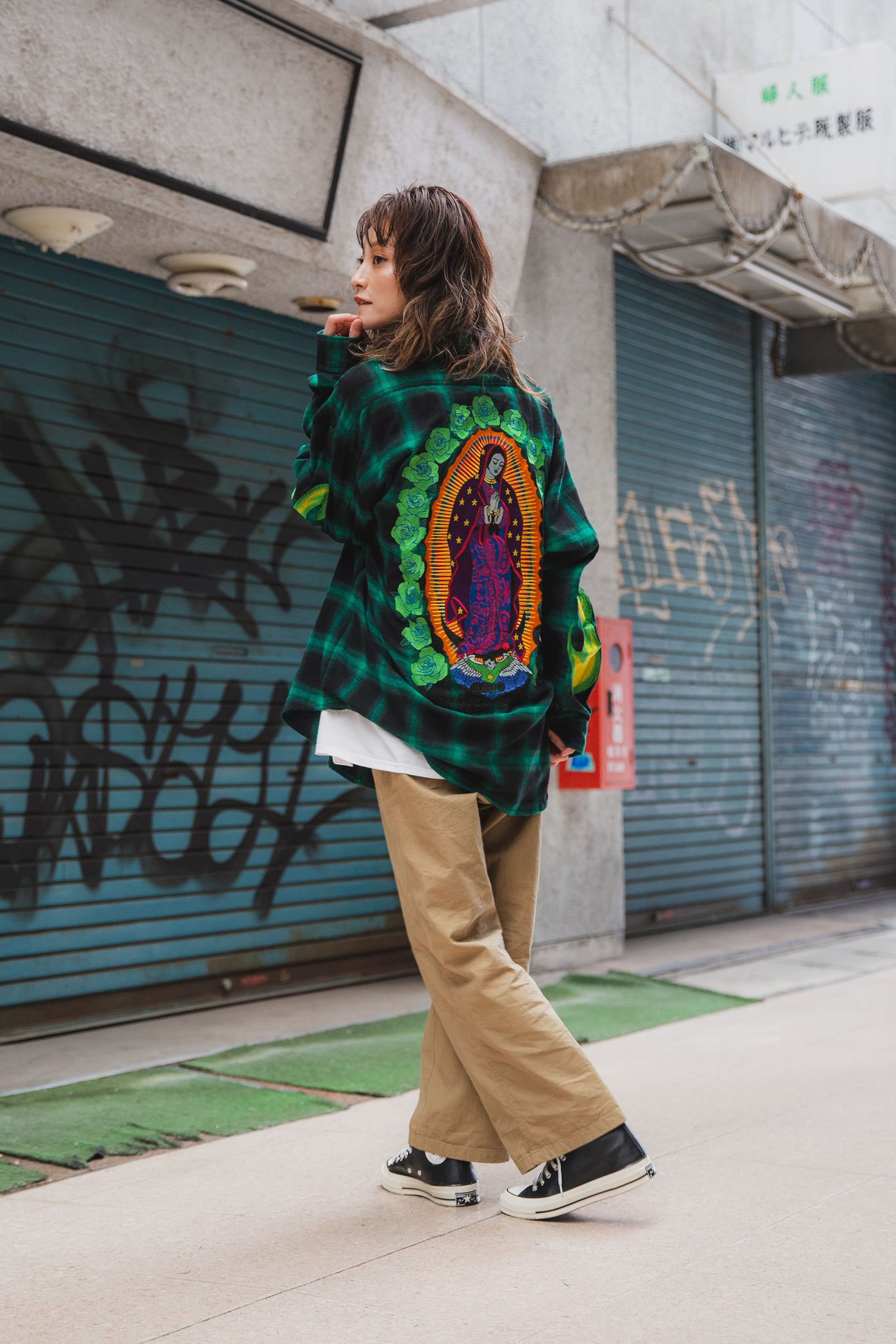 MARIA FIRE EMBROIDERY CHECK SHIRT