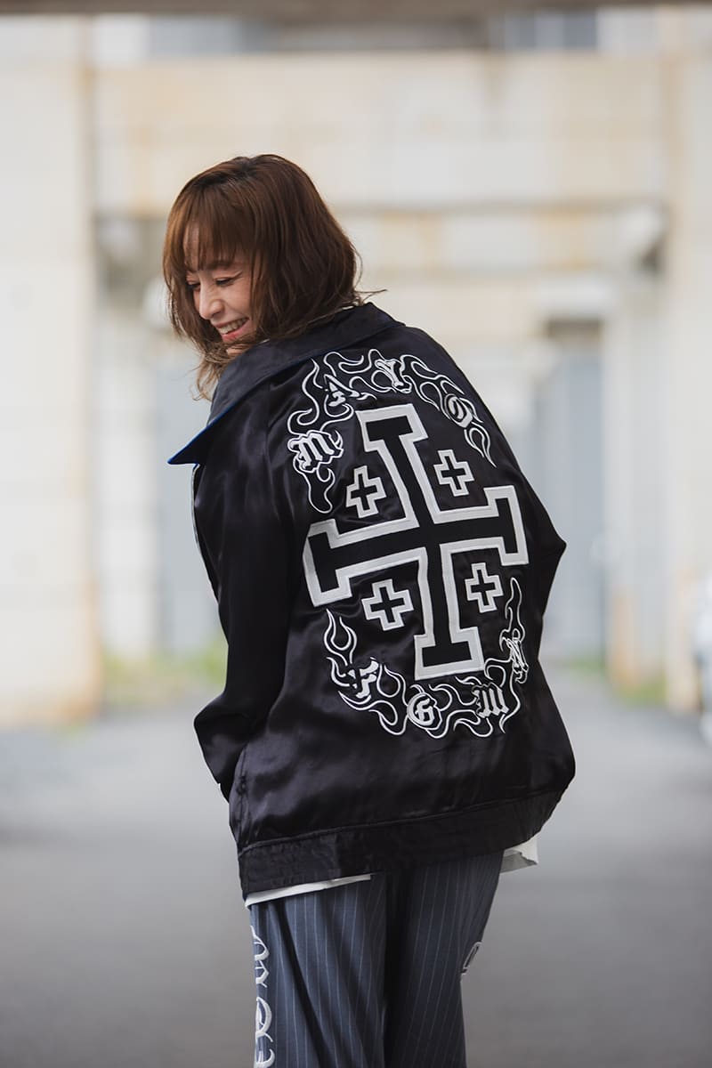 MAYO EMBROIDERY WITH COLLAR REVERSIBLE SOUVENIR JKT