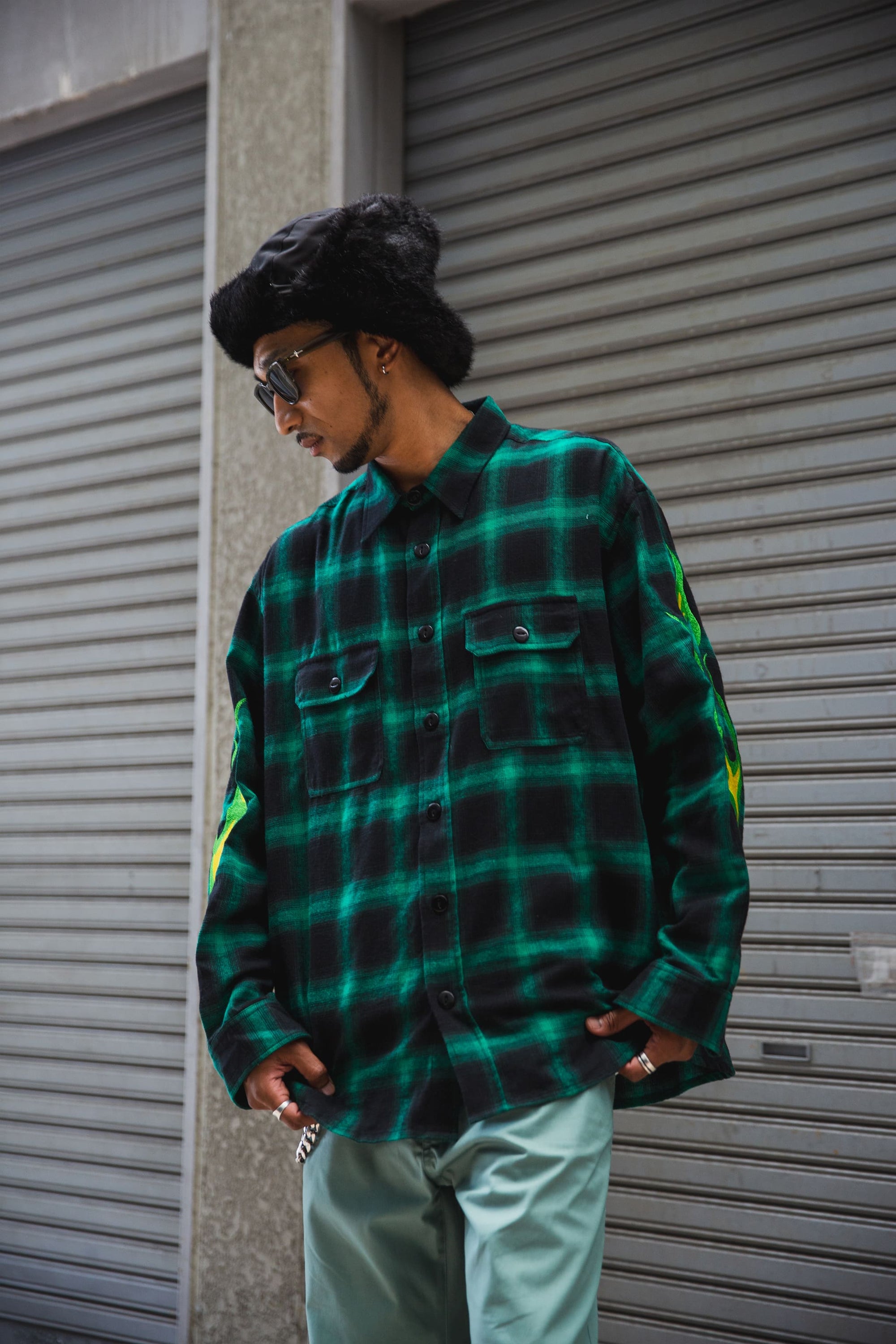 MARIA FIRE EMBROIDERY CHECK SHIRT