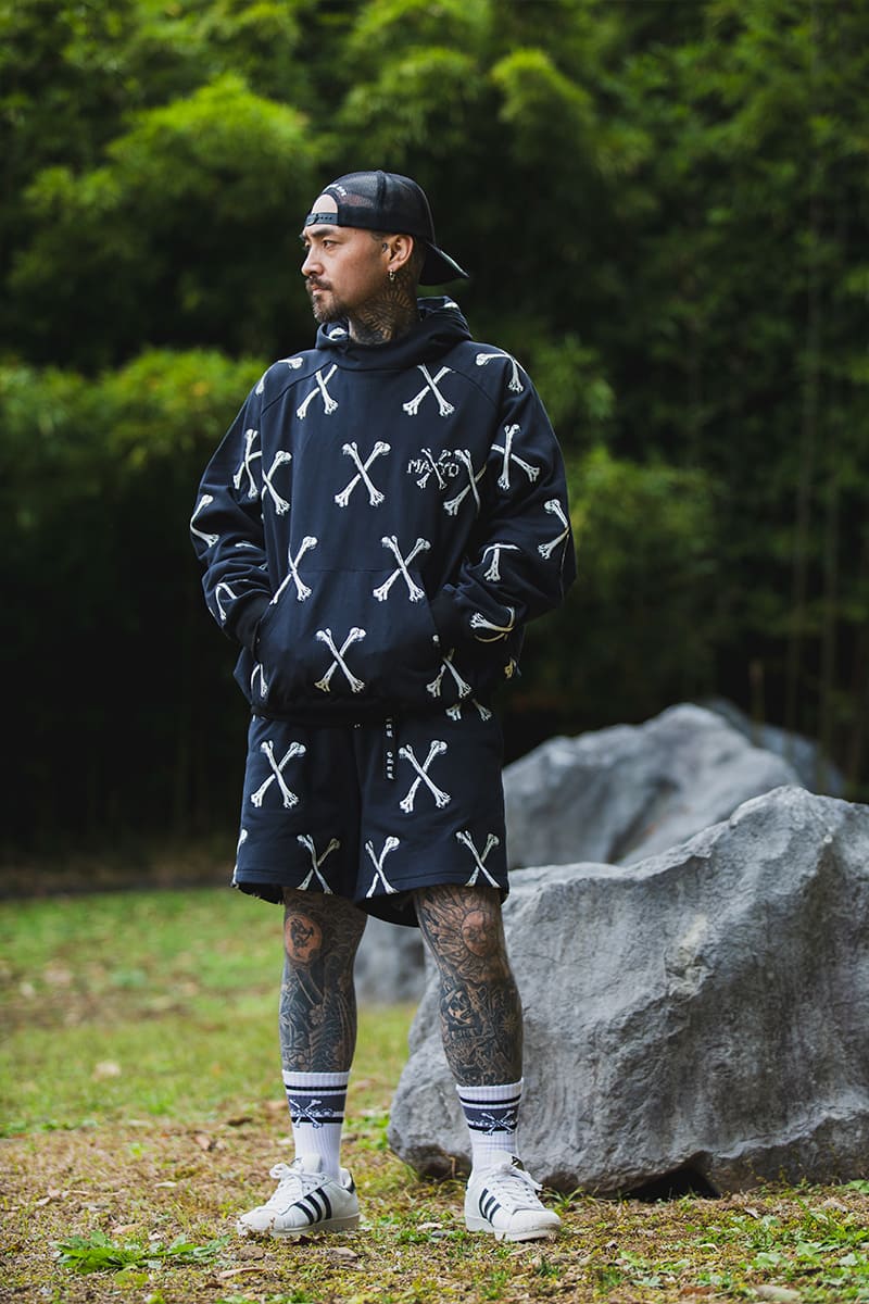 MAYO CROSS BONES Embroidery Hoodie - BLACK