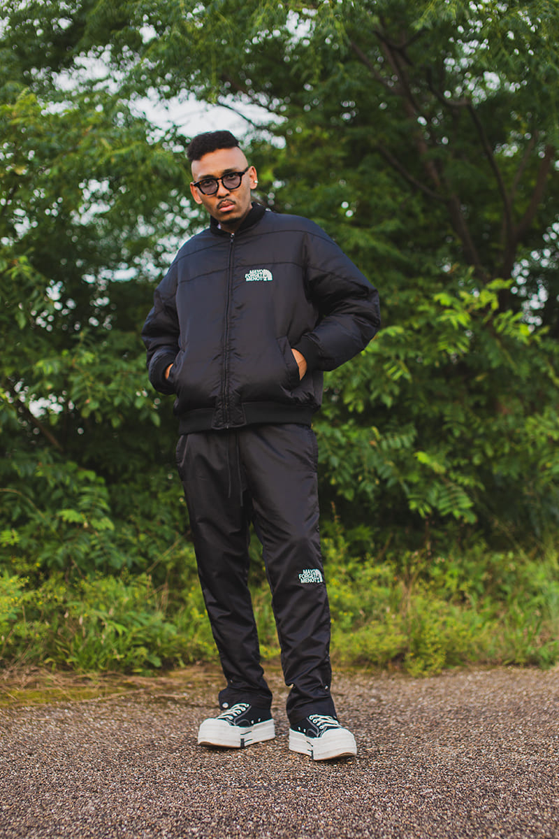 FIRE EMBROIDERY NYLON DOWN JKT - BLACK