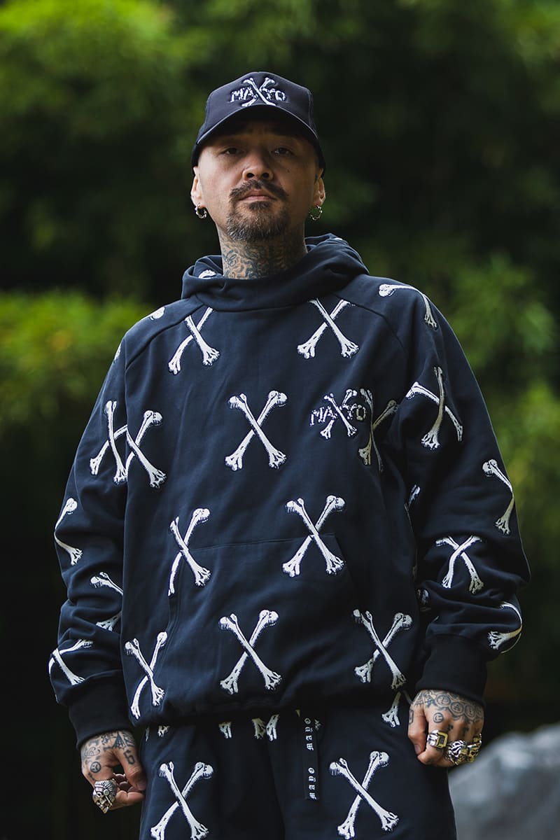 MAYO CROSS BONES Embroidery Hoodie - BLACK