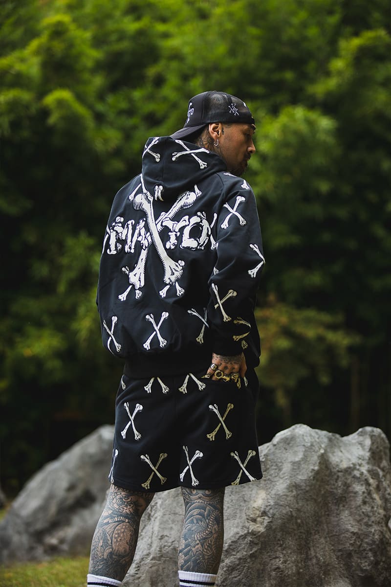 MAYO CROSS BONES Embroidery Hoodie - BLACK