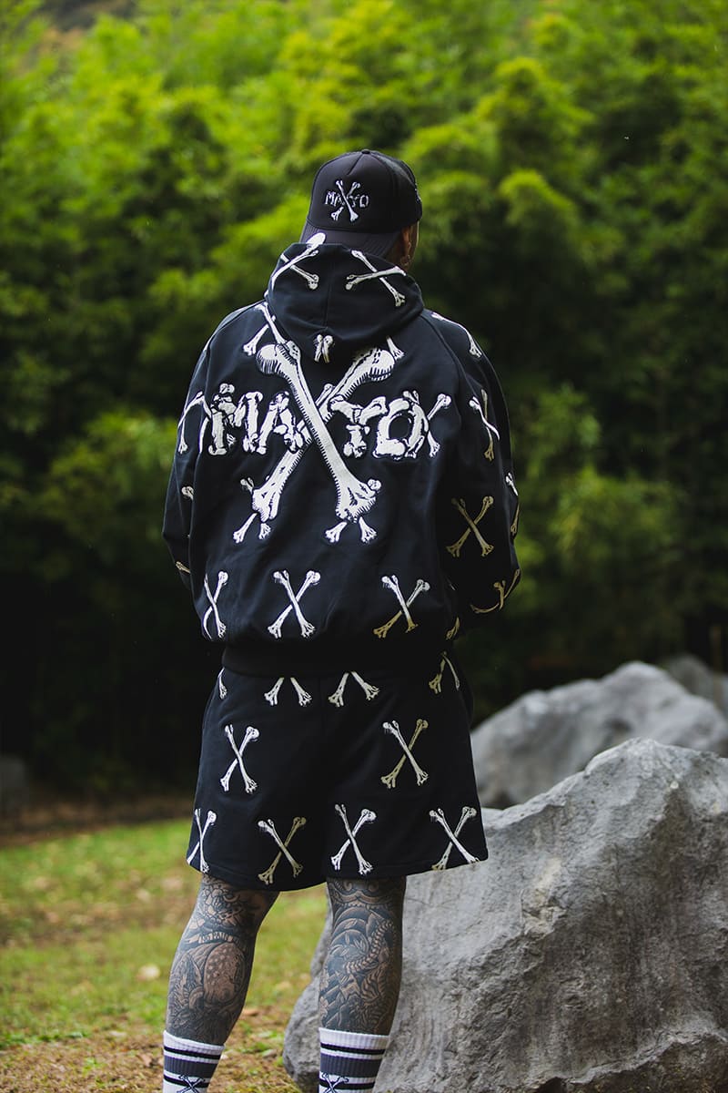 MAYO CROSS BONES Embroidery Hoodie - BLACK