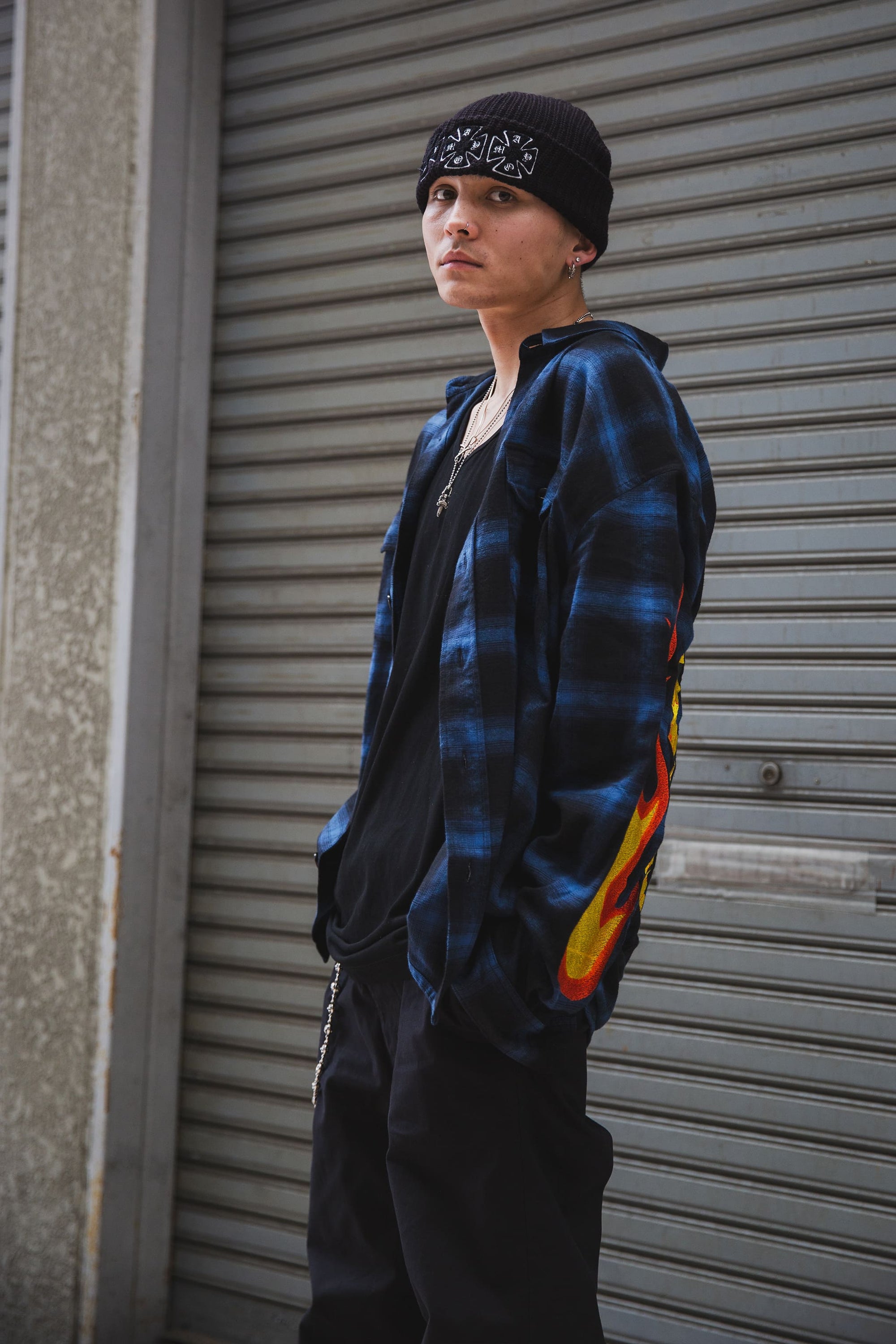 MARIA FIRE EMBROIDERY CHECK SHIRT