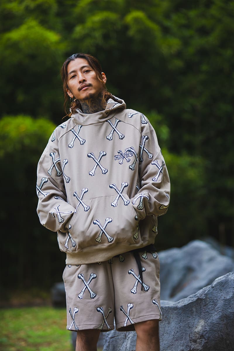 MAYO CROSS BONES Embroidery Hoodie - BEIGE