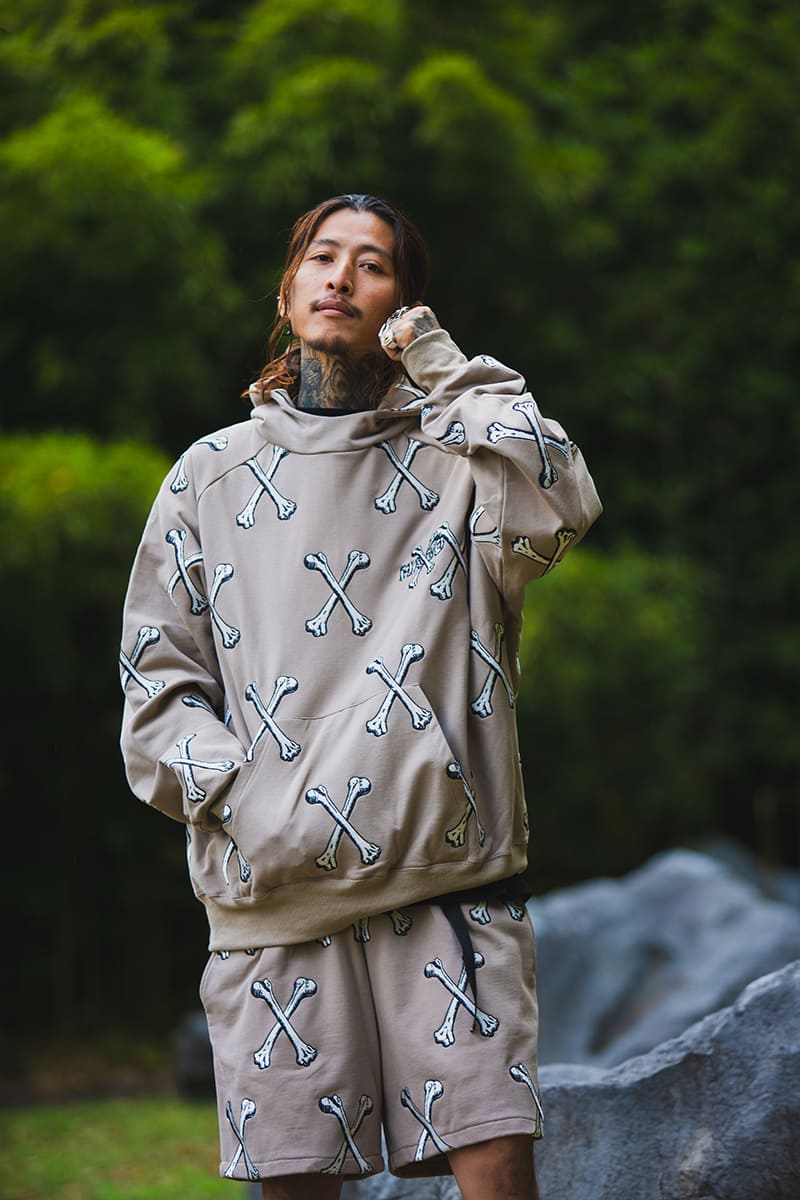 MAYO CROSS BONES Embroidery Hoodie - BEIGE