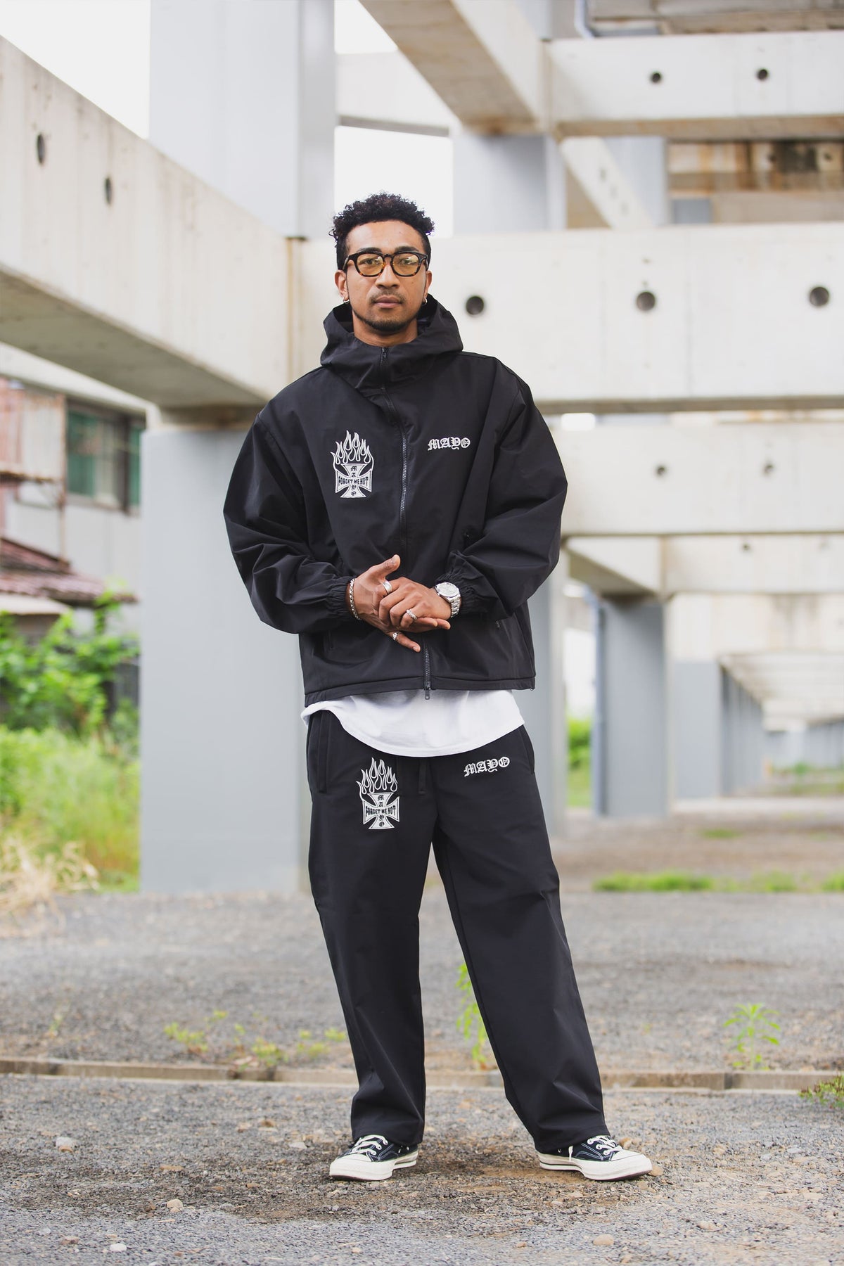 FIRE IRON CROSS EMBROIDERY NYLON PANTS