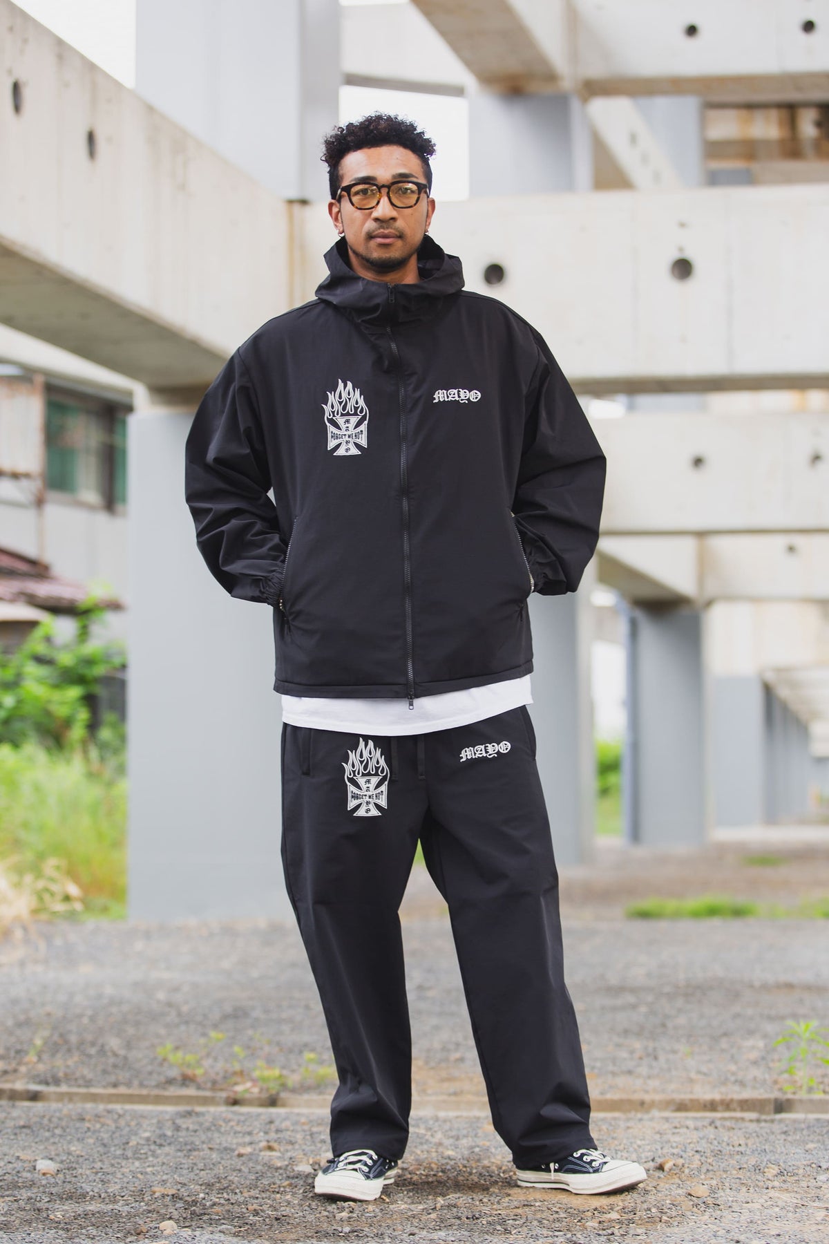 FIRE IRON CROSS EMBROIDERY NYLON PANTS